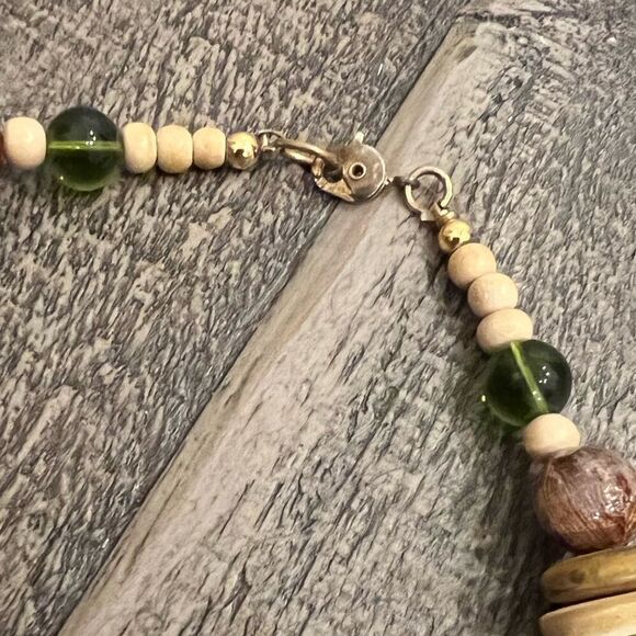 Set of 2 Wooden Beaded Statement Necklaces - Vintage - Picture 13 of 13